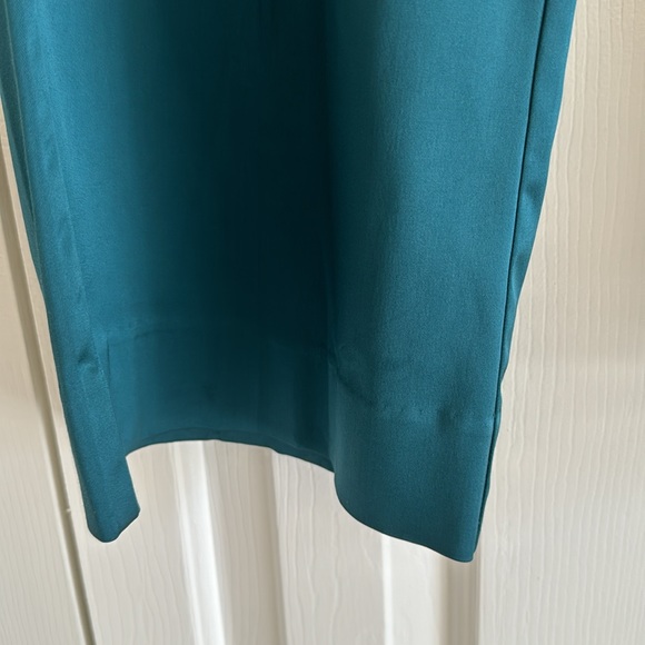 Favorite Daughter THE SATIN FAVORITE PANT // Dark Teal - Picture 10 of 11